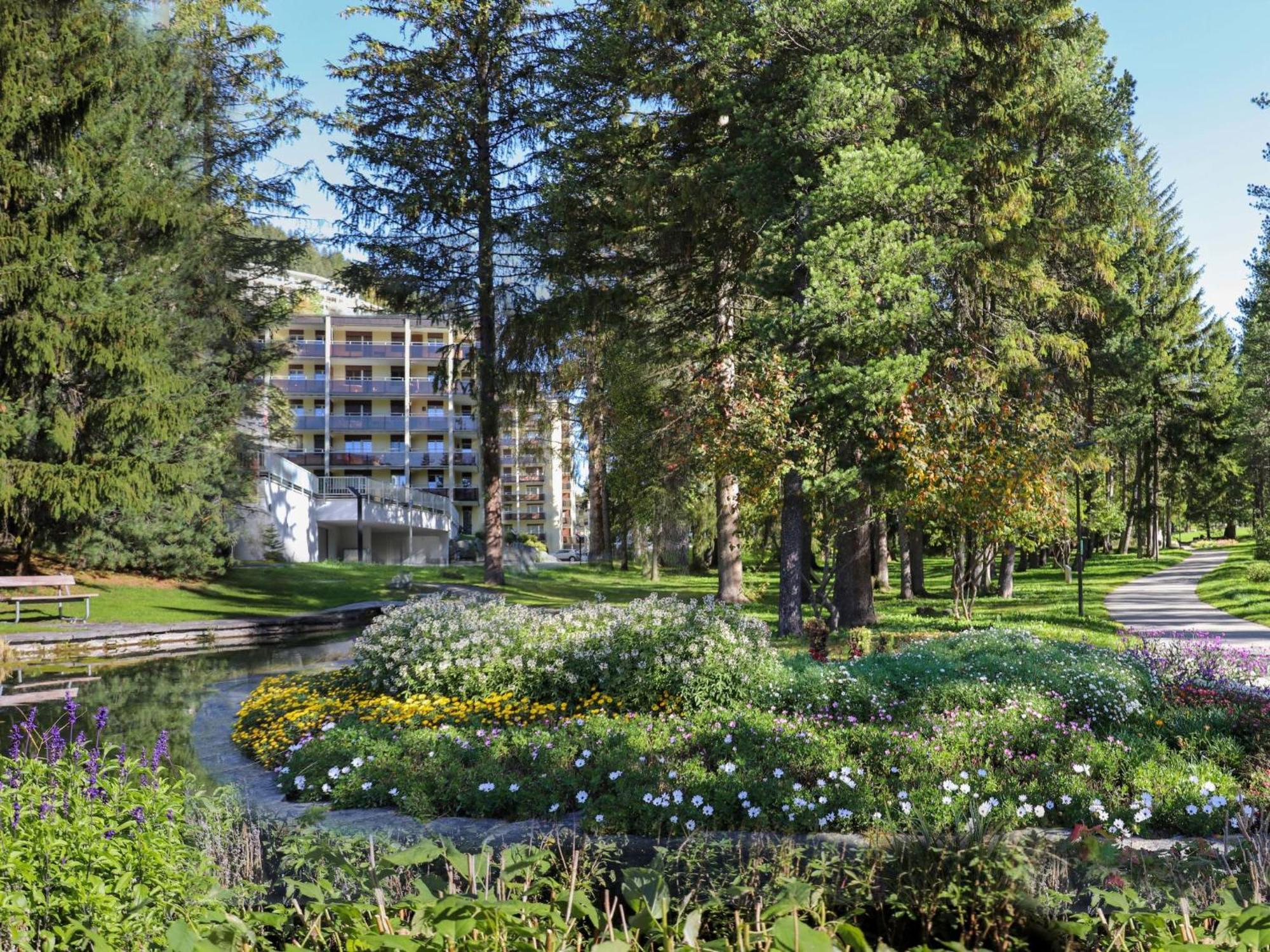 Apartment Allod Park Haus C 206 By Interhome Давос Экстерьер фото